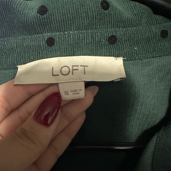 LOFT - Velvet Dot Corduroy Everyday Shirt - Picture 7 of 12